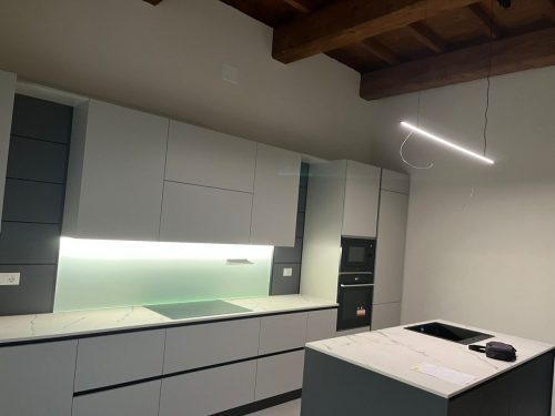 time-con-schienale-luminoso